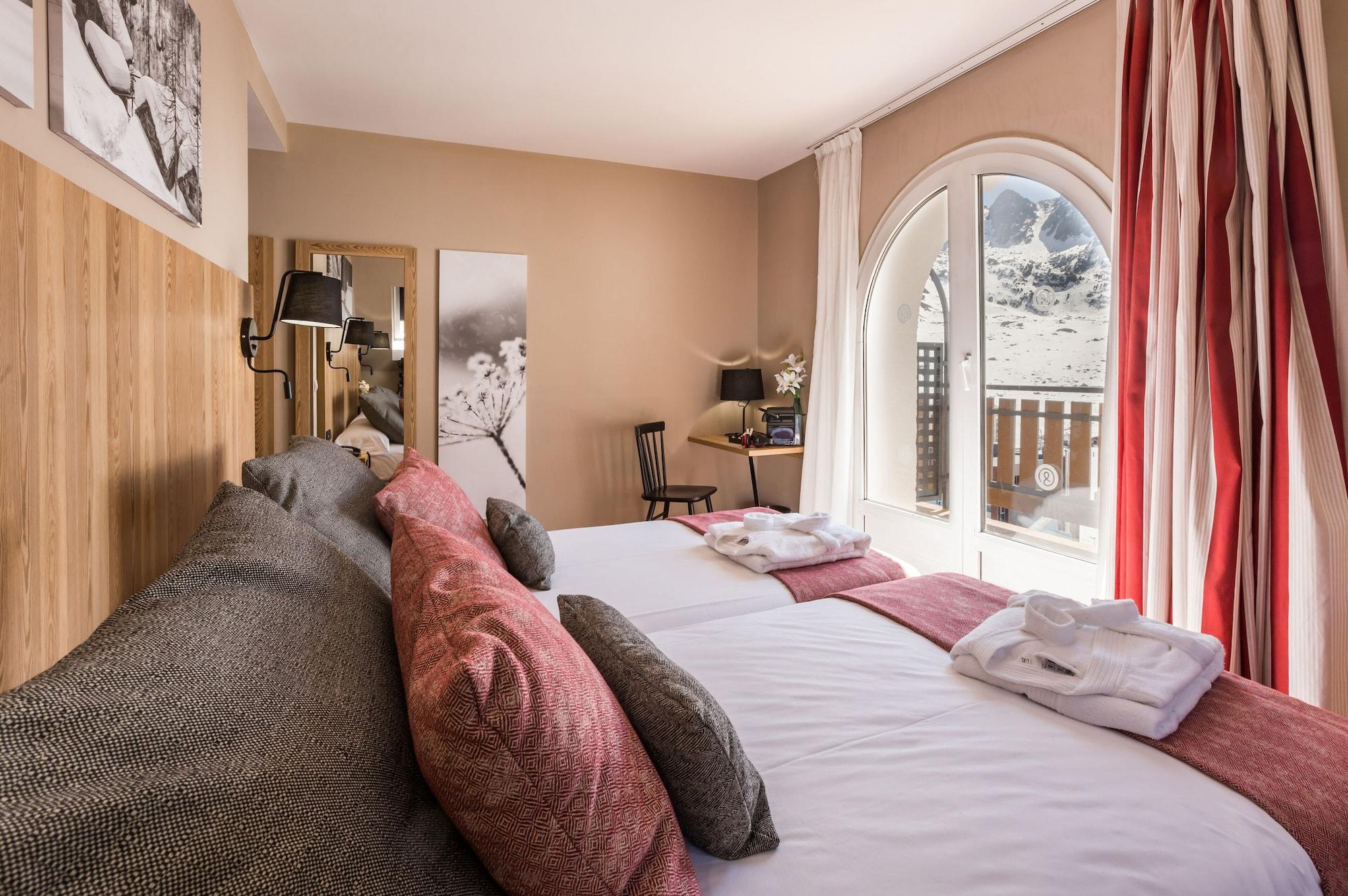 Hotel Grand Pas Пас-де-ла-Каса Экстерьер фото