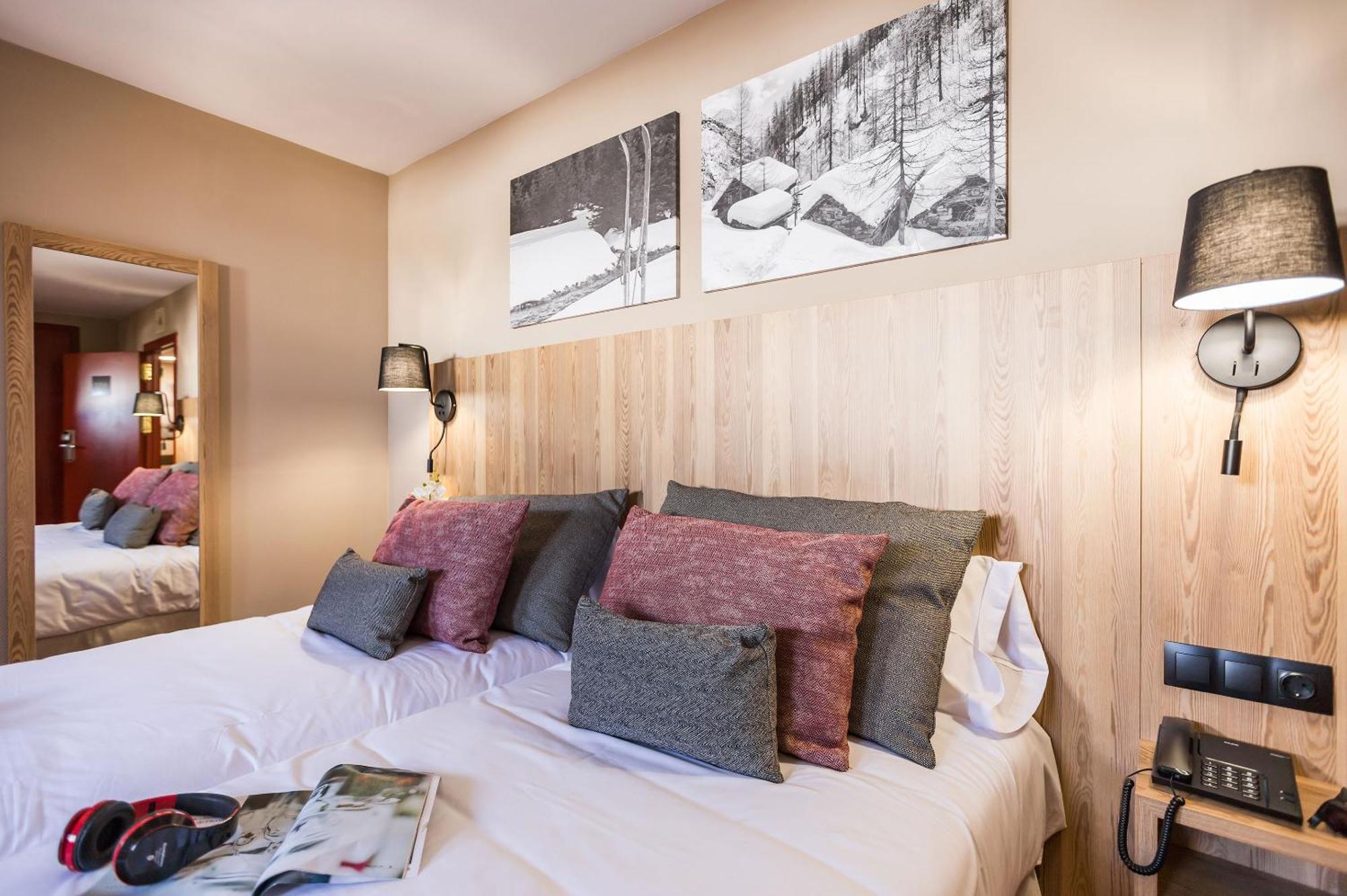 Hotel Grand Pas Пас-де-ла-Каса Экстерьер фото