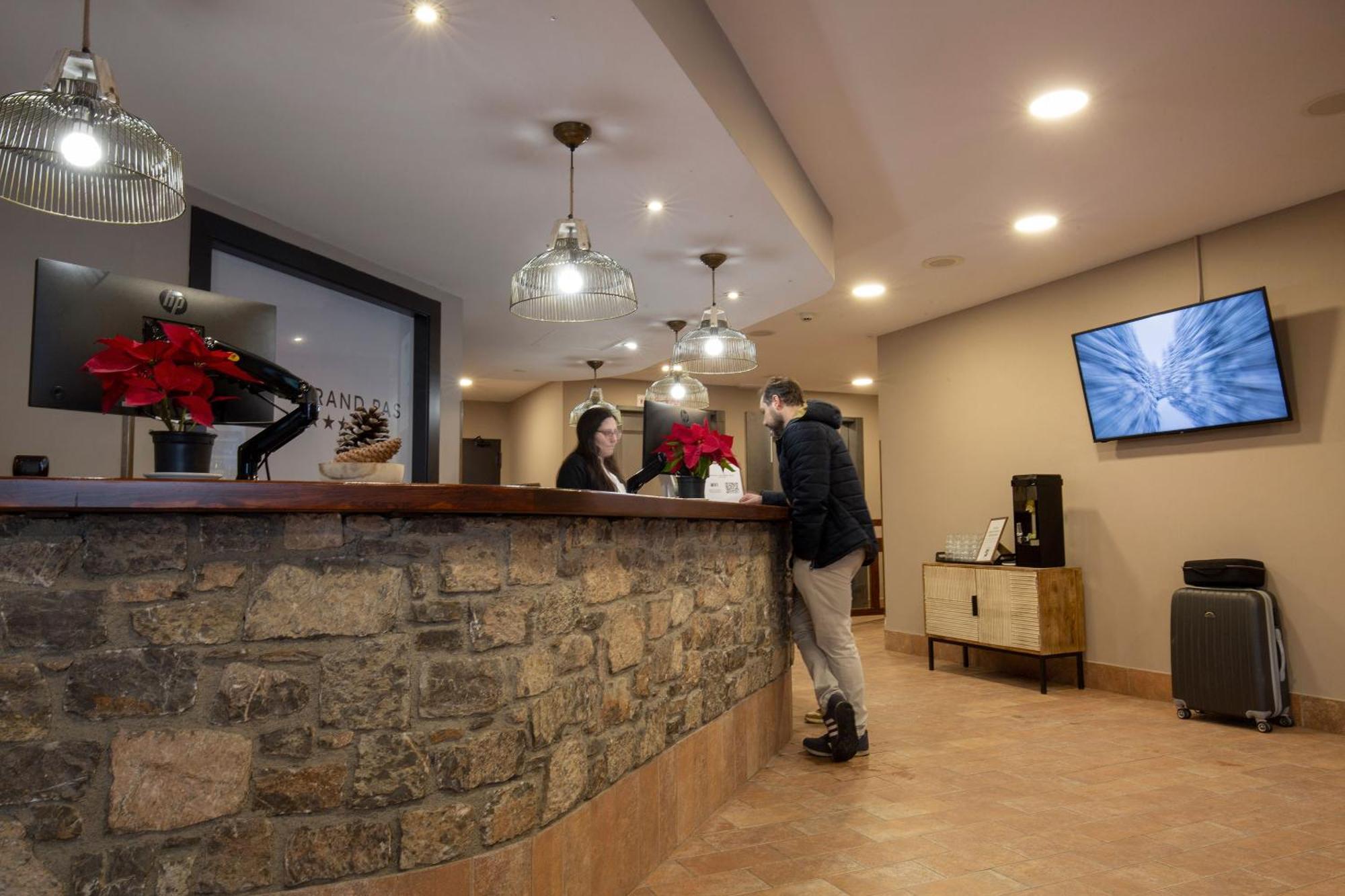 Hotel Grand Pas Пас-де-ла-Каса Экстерьер фото