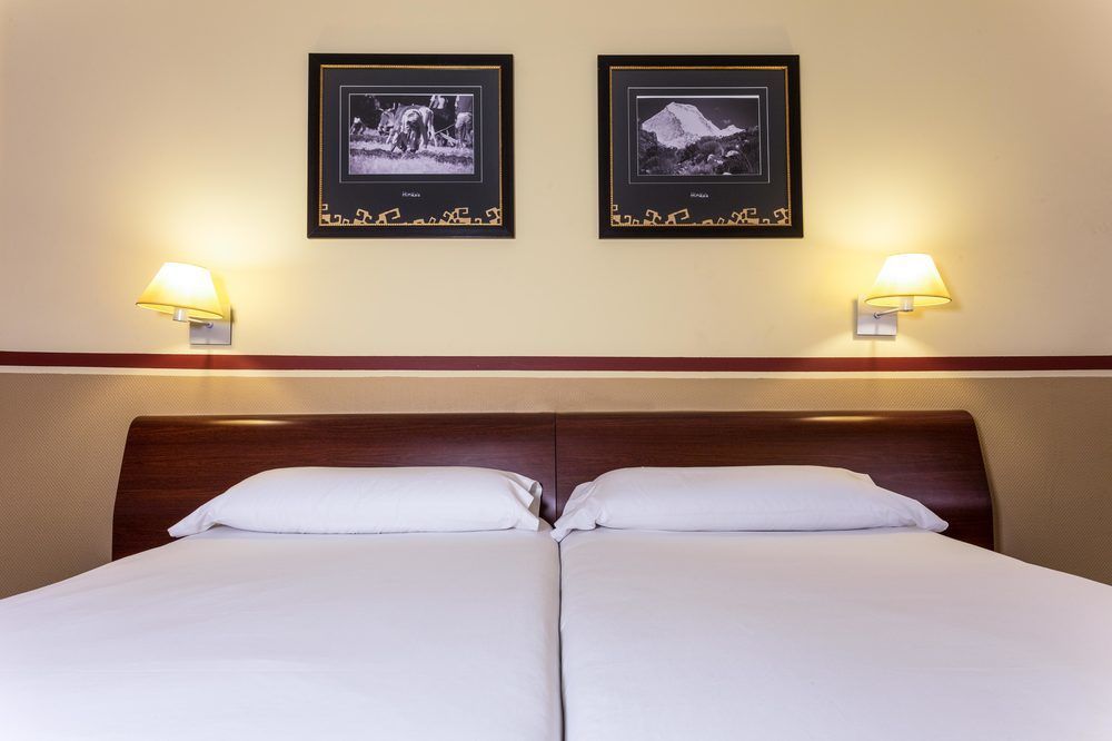 Hotel Grand Pas Пас-де-ла-Каса Экстерьер фото