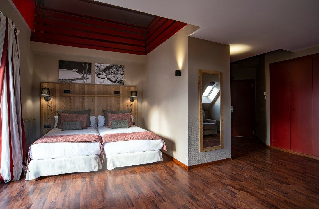 Hotel Grand Pas Пас-де-ла-Каса Экстерьер фото
